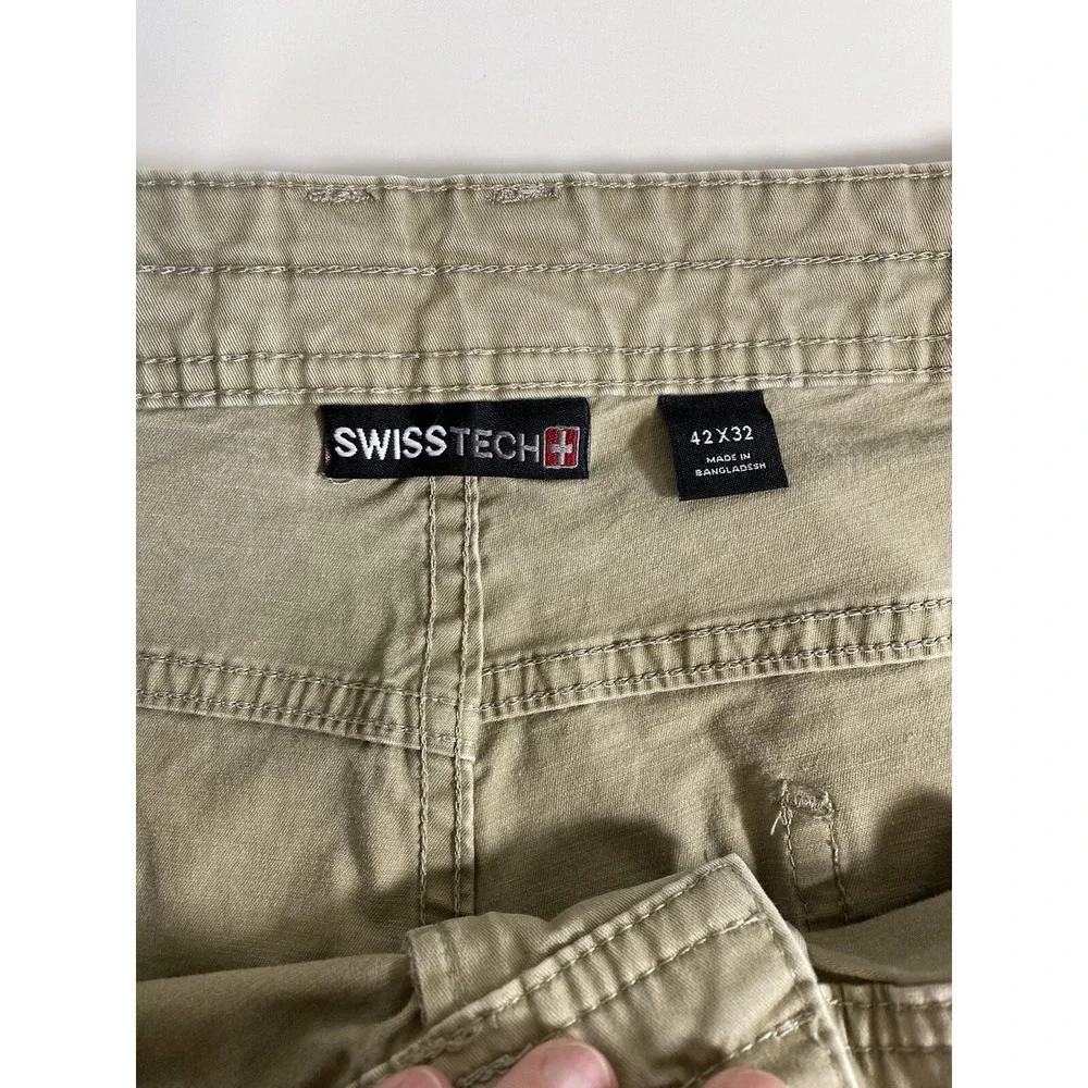 Swiss Tech Men's Sz 40X30 Sand Khaki Travel Hiking Outdoor Fishing Casual Pants